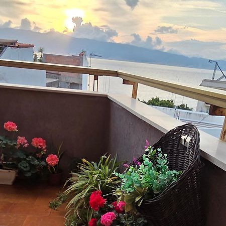 B&B Diamond Реджо-Калабрія Номер фото
